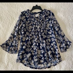 Charter Club long sleeve swing top